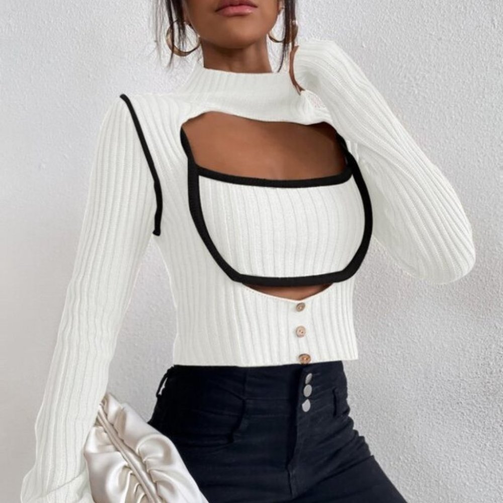 Modern Contemporary Ribbed Knit Cut Out Button Detail Sweater - Picture 4 of 6